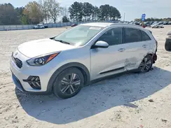 KNDCB3LC3M5467551 2021 KIA NIRO