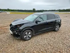 KNDCB3LC3M5476072 2021 KIA NIRO