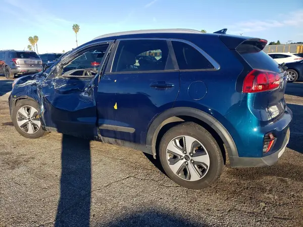 KNDCB3LC3M5487363 2021 KIA NIRO - Image 2