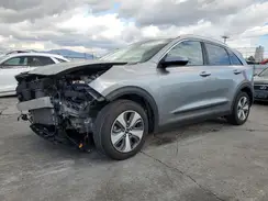 KNDCB3LC3N5511033 2022 KIA NIRO