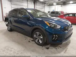 KNDCB3LC3N5515017 2022 KIA NIRO