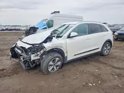 KNDCB3LC3N5539737 2022 KIA NIRO