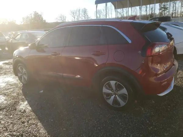 KNDCB3LC4H5038778 2017 KIA NIRO - Image 2