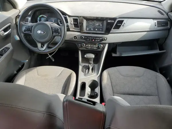 KNDCB3LC4H5042619 2017 KIA NIRO - Image 8
