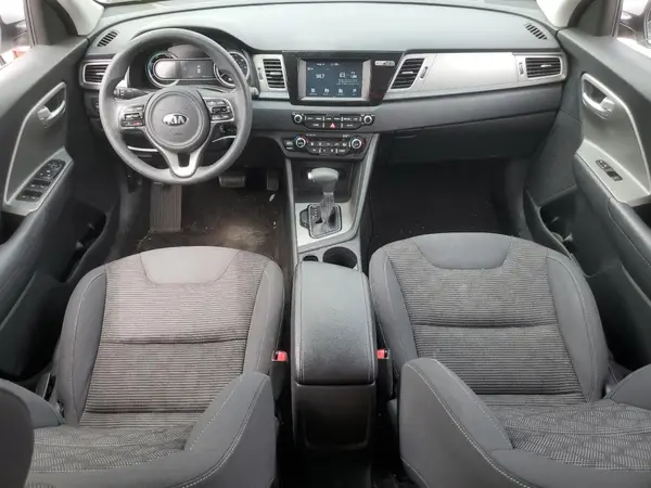 KNDCB3LC4H5044113 2017 KIA NIRO - Image 8