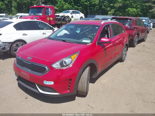 KNDCB3LC4H5048579 2017 KIA NIRO - Image 2