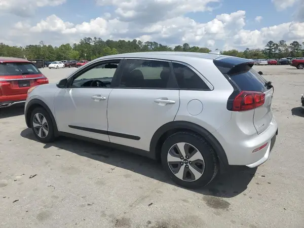 KNDCB3LC4H5050204 2017 KIA NIRO - Image 2