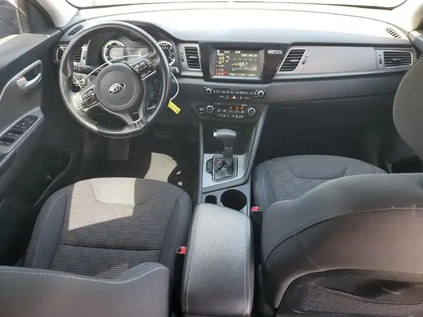 KNDCB3LC4H5052115 2017 KIA NIRO - Image 8