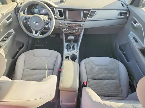 KNDCB3LC4H5053541 2017 KIA NIRO - Image 8