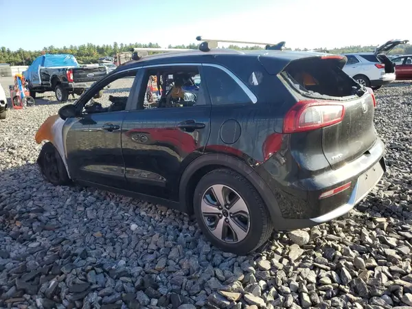 KNDCB3LC4H5066564 2017 KIA NIRO - Image 2