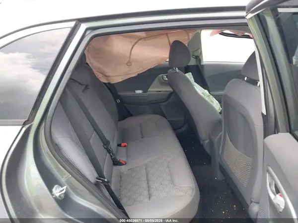 KNDCB3LC4H5070971 2017 KIA NIRO - Image 8