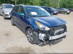 KNDCB3LC4H5080464 2017 KIA NIRO