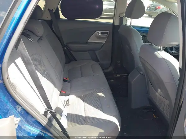 KNDCB3LC4H5080464 2017 KIA NIRO - Image 8