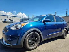 KNDCB3LC4H5100924 2017 KIA NIRO
