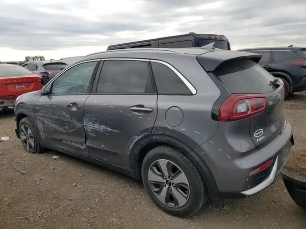 KNDCB3LC4J5122752 2018 KIA NIRO - Image 2