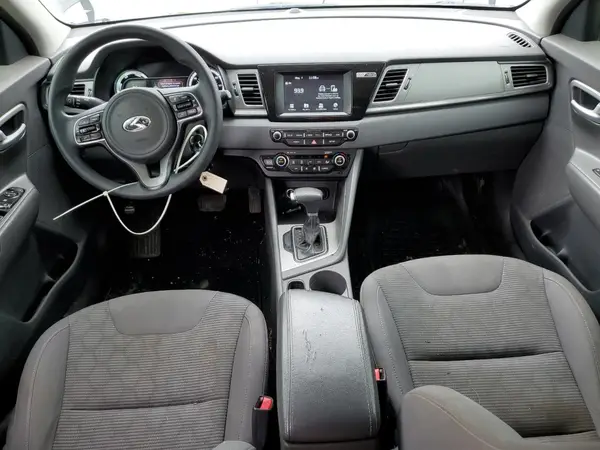 KNDCB3LC4J5127692 2018 KIA NIRO - Image 8