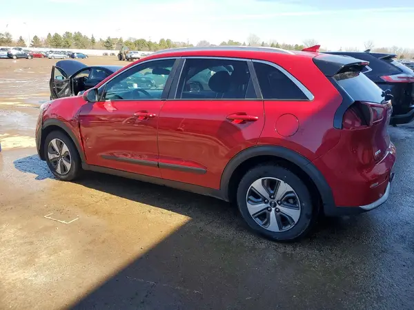 KNDCB3LC4J5138868 2018 KIA NIRO - Image 2