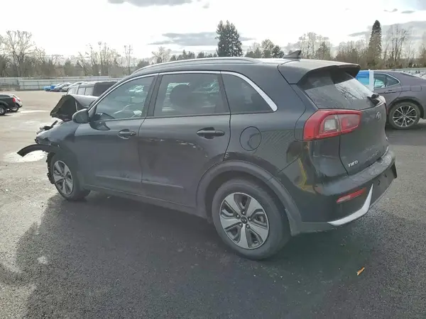 KNDCB3LC4J5158702 2018 KIA NIRO - Image 2