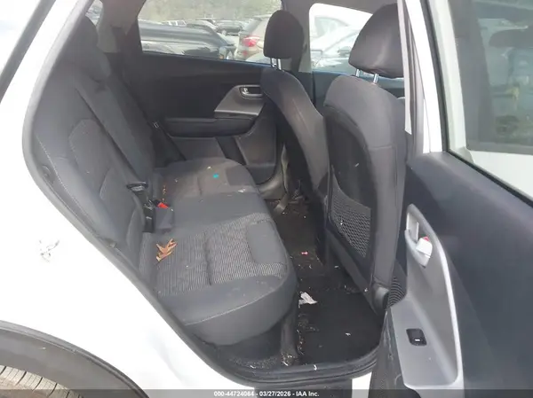 KNDCB3LC4J5171482 2018 KIA NIRO - Image 8