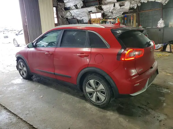 KNDCB3LC4K5219144 2019 KIA NIRO - Image 2
