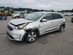 KNDCB3LC4K5219709 2019 KIA NIRO