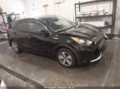 KNDCB3LC4K5232752 2019 KIA NIRO