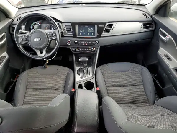KNDCB3LC4K5251592 2019 KIA NIRO - Image 8