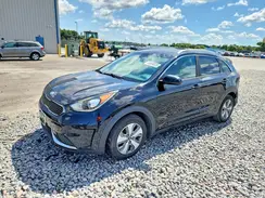 KNDCB3LC4K5259157 2019 KIA NIRO