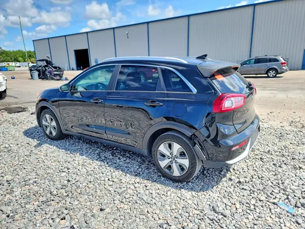KNDCB3LC4K5259157 2019 KIA NIRO - Image 2