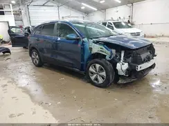KNDCB3LC4K5263158 2019 KIA NIRO