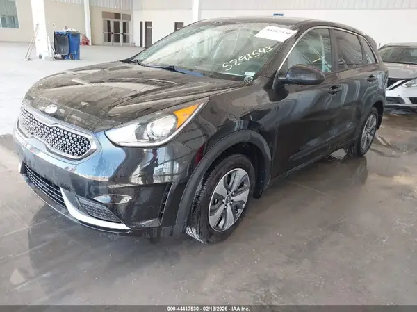 KNDCB3LC4K5291543 2019 KIA NIRO - Image 2