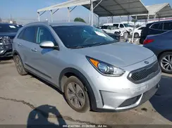 KNDCB3LC4K5297472 2019 KIA NIRO