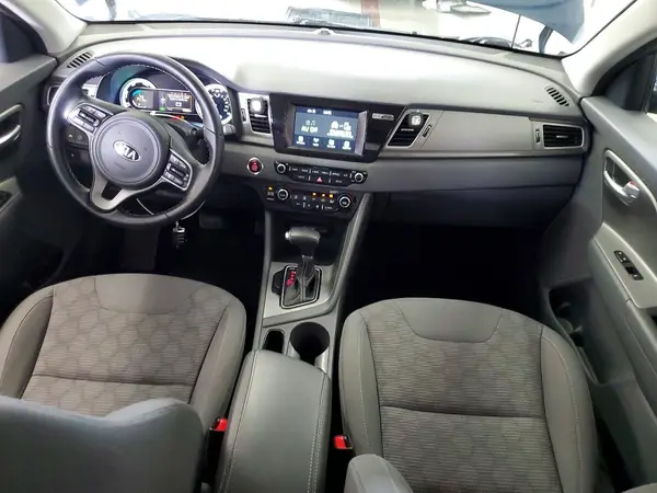KNDCB3LC4K5303321 2019 KIA NIRO - Image 8