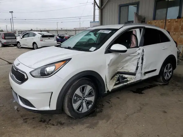 KNDCB3LC4K5305022 2019 KIA NIRO - Image 1