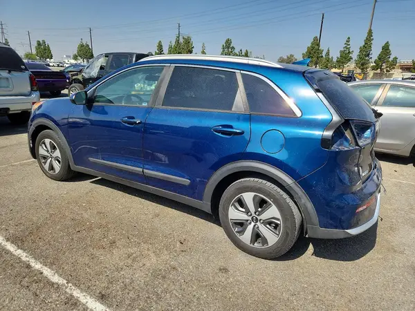 KNDCB3LC4K5336576 2019 KIA NIRO - Image 2