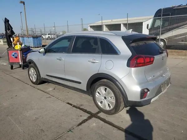 KNDCB3LC4L5369594 2020 KIA NIRO - Image 2