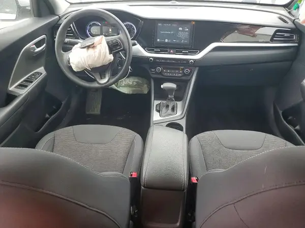 KNDCB3LC4L5370535 2020 KIA NIRO - Image 8