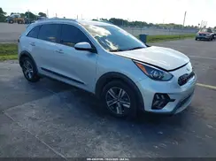 KNDCB3LC4L5376898 2020 KIA NIRO