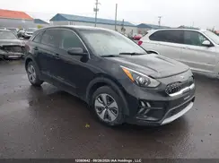 KNDCB3LC4L5394365 2020 KIA NIRO