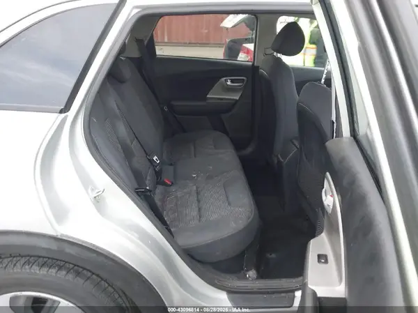 KNDCB3LC4L5398223 2020 KIA NIRO - Image 8
