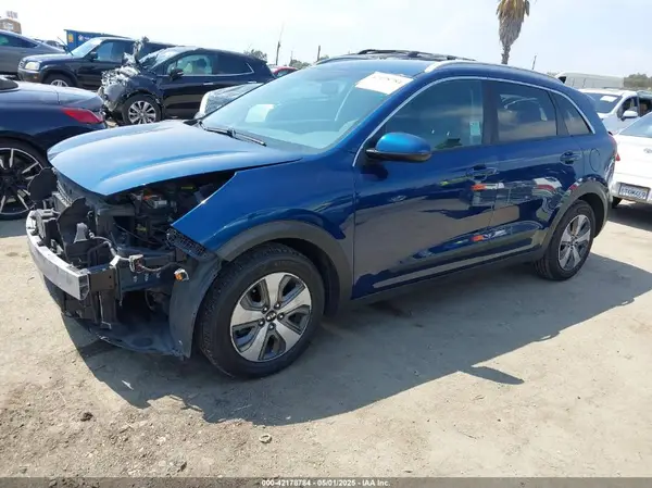 KNDCB3LC4L5398318 2020 KIA NIRO - Image 2