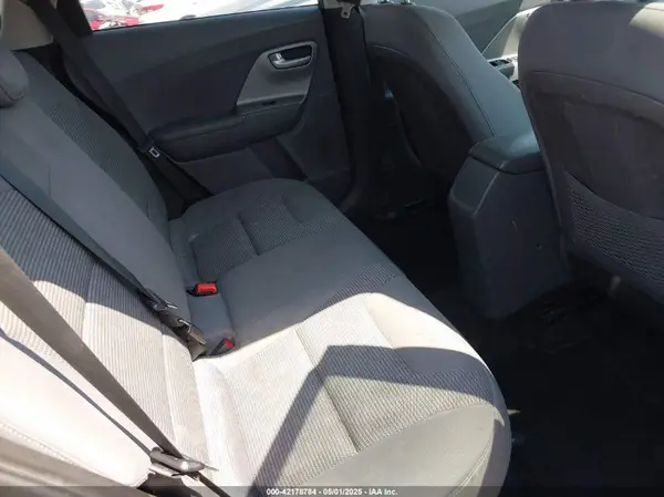 KNDCB3LC4L5398318 2020 KIA NIRO - Image 8