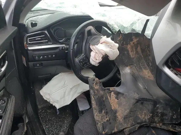KNDCB3LC4L5435075 2020 KIA NIRO - Image 8