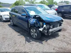KNDCB3LC4L5438817 2020 KIA NIRO