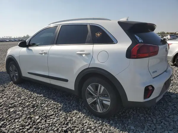 KNDCB3LC4M5463864 2021 KIA NIRO - Image 2