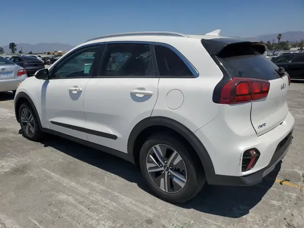 KNDCB3LC4N5512787 2022 KIA NIRO - Image 2