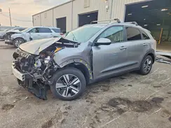 KNDCB3LC4N5515222 2022 KIA NIRO