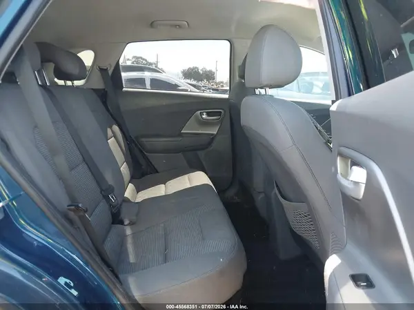 KNDCB3LC4N5515771 2022 KIA NIRO - Image 8