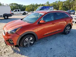 KNDCB3LC4N5539424 2022 KIA NIRO