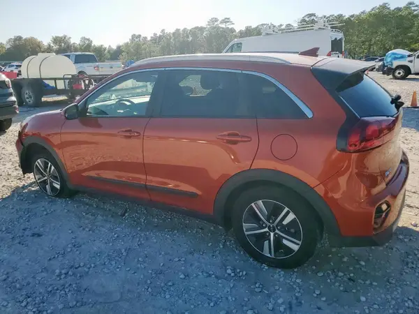 KNDCB3LC4N5539424 2022 KIA NIRO - Image 2